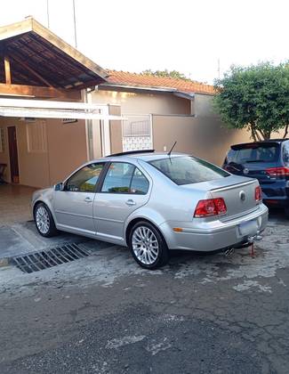 VOLKSWAGEN BORA 2.0 MI 8V GASOLINA 4P MANUAL